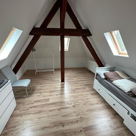 Schoene Grosse Maisonettenwohnung In Weissenthurm Εξωτερικό φωτογραφία